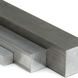 Алюминиевый квадрат прессованный 8х3000 мм АД31Т1 в наличии в Мурманске